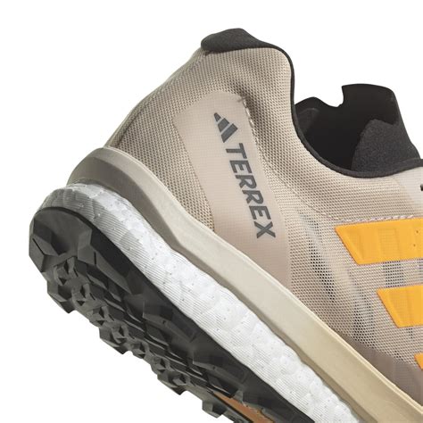 adidas brede of smalle voeten|adidas trail schoenen.